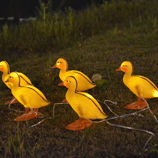 Contemporary Creative PE Duck LED Lawn Animal Decorative Landscape Light For Outdoor