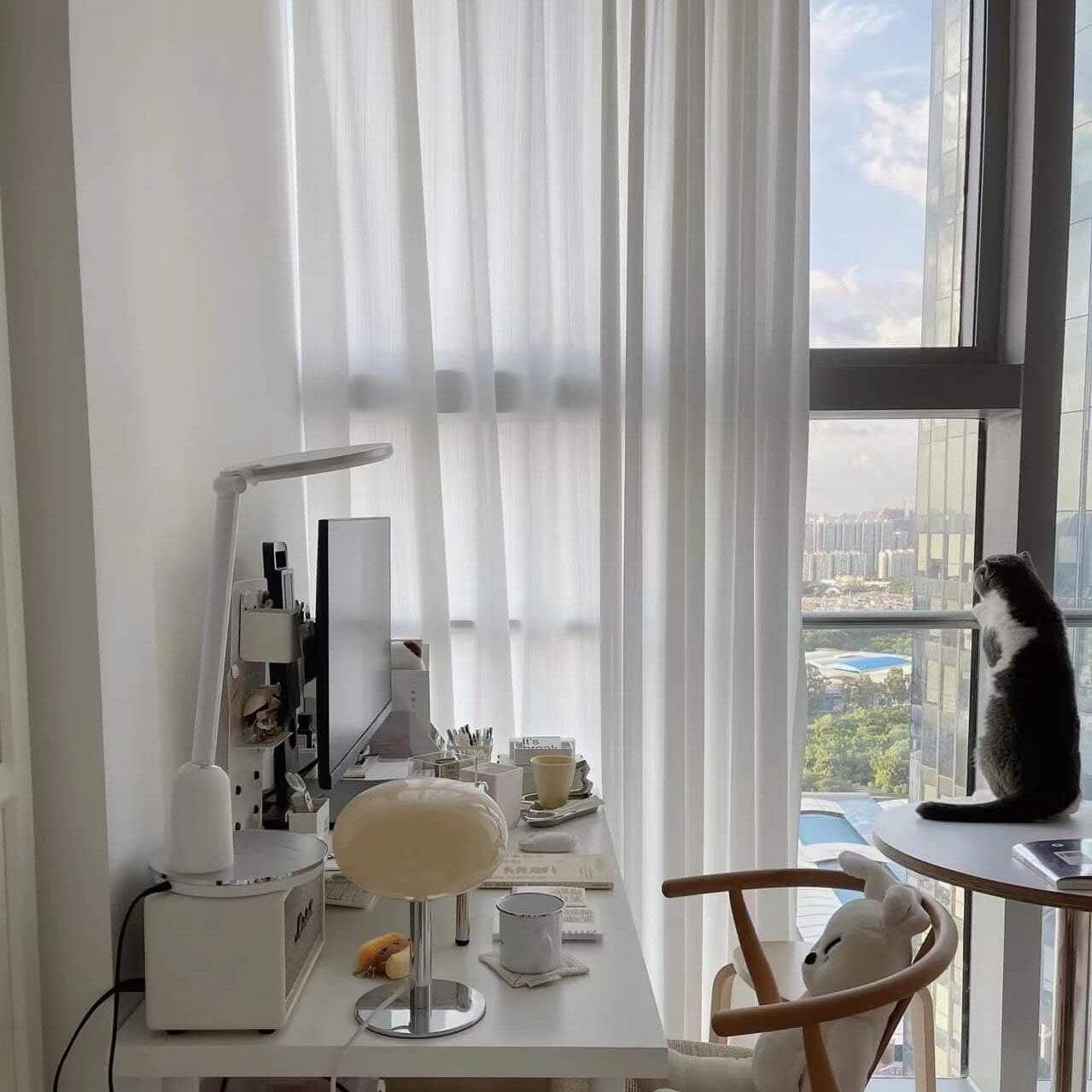 Contemporary Nordic Round Iron Glass 1-Light Table Lamp For Bedroom
