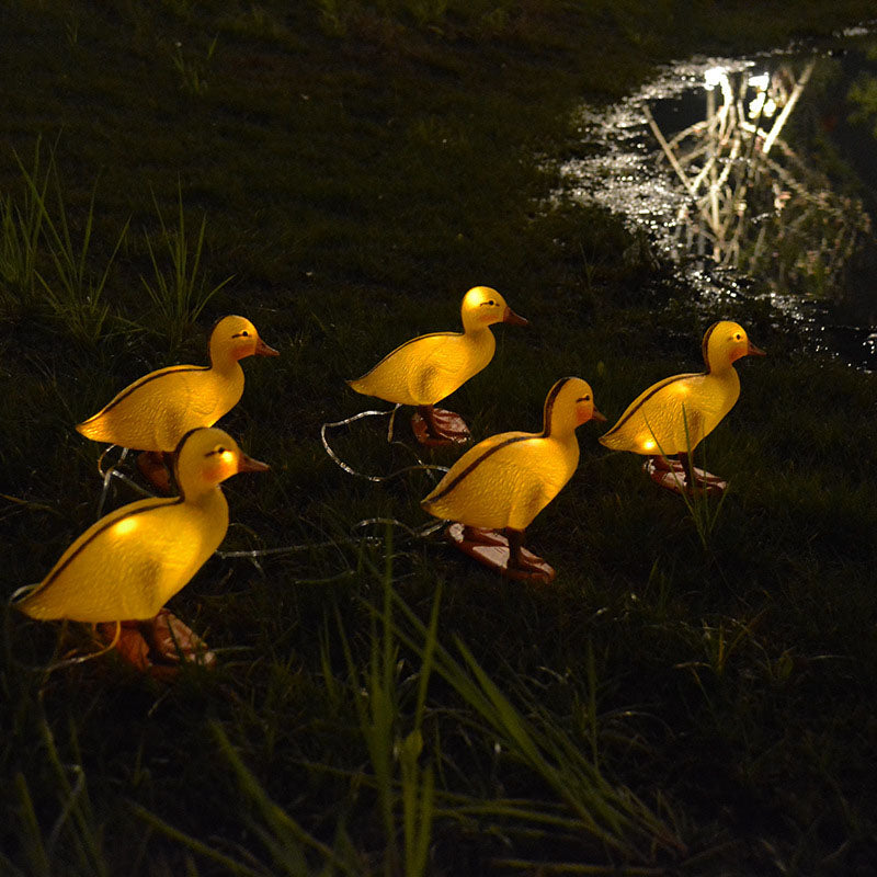 Contemporary Creative PE Duck LED Lawn Animal Decorative Landscape Light For Outdoor