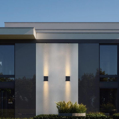 Modern Square Aluminum LED Outdoor Waterproof Wall Light