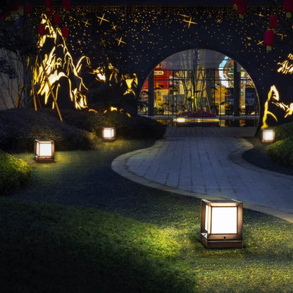 Contemporary Industrial ABS Acrylic Square LED Solar Outdoor Waterproof Lawn Fence Lamp for Outdoor Patio