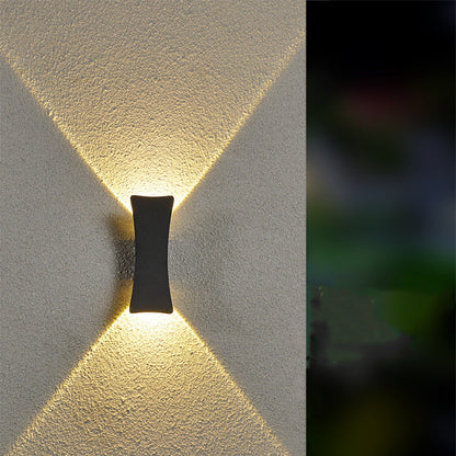 Modern Minimalist Curved Aluminum Up And Down Illuminated LED Waterproof Wall Sconce Lamp For Outdoor Patio