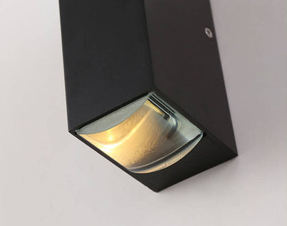 Modern Minimalist Aluminum Hardware Rectangular LED Outdoor Wall Sconce Lamp for Outdoor Patio